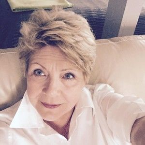 Meet your Posher, Rose